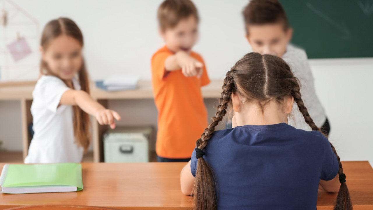 La Pedagogía Andariega frente al acoso escolar:...